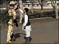 سرباز بريتانيايی در افغانستان