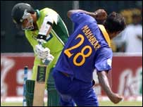 کامران اکمل، معروف