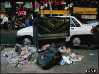 زباله های رها شده در میدان ولی عصر