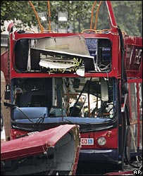 लंदन में हुए बम धमाके