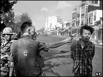 Detalhe de foto feita por Eddie Adams