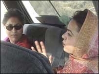 انسانی حقوق تنظیم کی عاصمہ جہانگیر کوہلو کے دورے پر