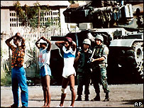 Lính Mỹ ở Grenada