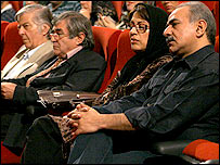 از راست: پرويز پرستويی، رويا تيموريان، حميد سمندريان و پرويز تائيدی