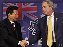 Tổng thống Mỹ Bush và Tổng thống Nam Hàn