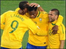 جوان وتهنئة بالهدف