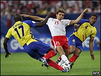 پولینڈ کوئی گول نہ کر سکا