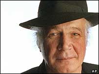 Cố nhiếp ảnh gia Eddie Adams