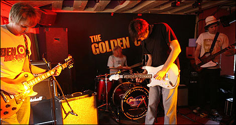 The Hearing (ANNIE @AMC PHOTOGRAPHICS)