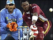 धोनी और मॉर्टन