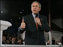 Bush durante discurso em Sterling