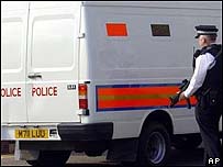 Suspeitos chegaram ao tribunal sob forte esquema de segurança