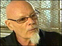 Gary Glitter nghe tuyên án