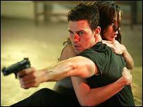 Tom Cruise em cena na série 'Missão Impossível'