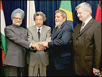 Thủ tướng Ấn Độ Manmohan Singh, Thủ tướng Nhật Junichiro Koizumi, Tổng thống Brazil Lula da silva và Ngoại trưởng Đức Joschka Fischer 