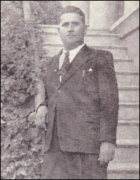 نورمحمد تره کی در جوانی