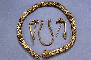 A gold Iron Age hoard