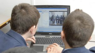 當局表示這項立法的目的是為了保護兒童