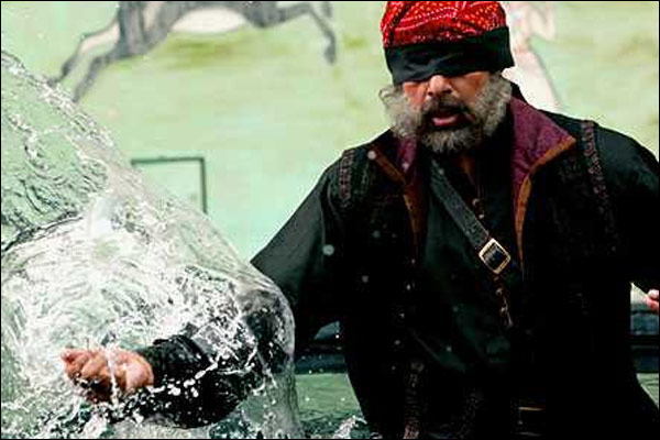 फ़िल्म एकलव्य की तस्वीरें