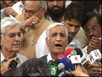 بشیر احمد بلور _ معاہدہ فائل فوٹو