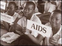 حدود نيمی از جمعيت 6.3 ميلياردی جهان زير 25 سال دارند