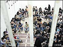 بازماندن دانشجویان از ادامه تحصیل