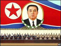 Quan khách tại buổi họp một ngày trước quốc khánh