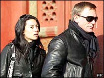 Daniel Craig và bạn gái Satsuki Mitchell