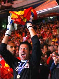 جشن قهرمان سه ویا