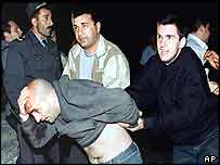 Сутички опозиції з поліцією