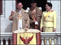 Đức vua và hoàng hậu Thái Lan