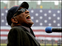 O cantor Ray Charles