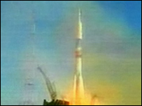 Foguete foi lançado de base no Cazaquistão 