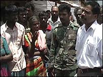 TNA MP, Vino Noharathalingam in IDP camp (government photo)