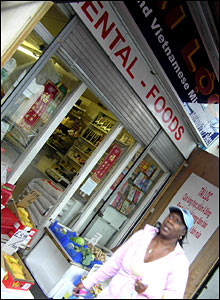 Cửa hàng của người Việt