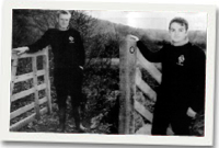 Geoff Severn (chwith) a Ioan Evans yn edrych ar eu gwaith llaw yn Llannerch yng Nghwm Gwaun.