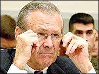 रक्षा मंत्री डोनाल्ड रम्सफ़ेल्ड 