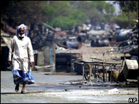 گجرات فسادات: گیارہ افراد کو عمر قید