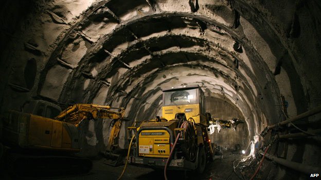 意大利高铁隧道法国一方