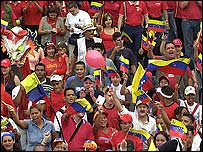Manifestantes pró-Chávez em Caracas