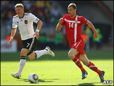 شفاينشتايجر(يسار) ويوفانوفيتش