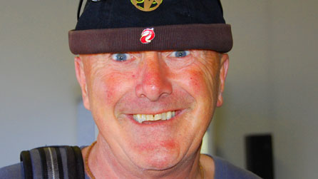 Dewi Pws - Rwtsian rownd y corneli