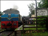 Yal Devi in Vavuniya train station on Tuesday (photo: Dinasena Ratugamage)