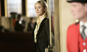 Tamzin Outhwaite in Hotel Babylon
