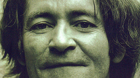 Meic Stevens ar glawr ei gyfrol