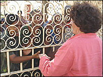 Arbour meeting civilians in Jaffna