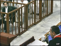 جعفر الموسوی دادستان دادگاه و صدام حسين 