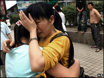 Cảnh tượng bàng hoàng trên phố Thành Đô