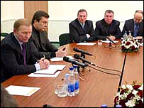 Леонід Кучма під час зустрічі з регіональними керівниками, фото УНІАН 