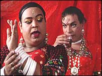 गुलाबी आईना